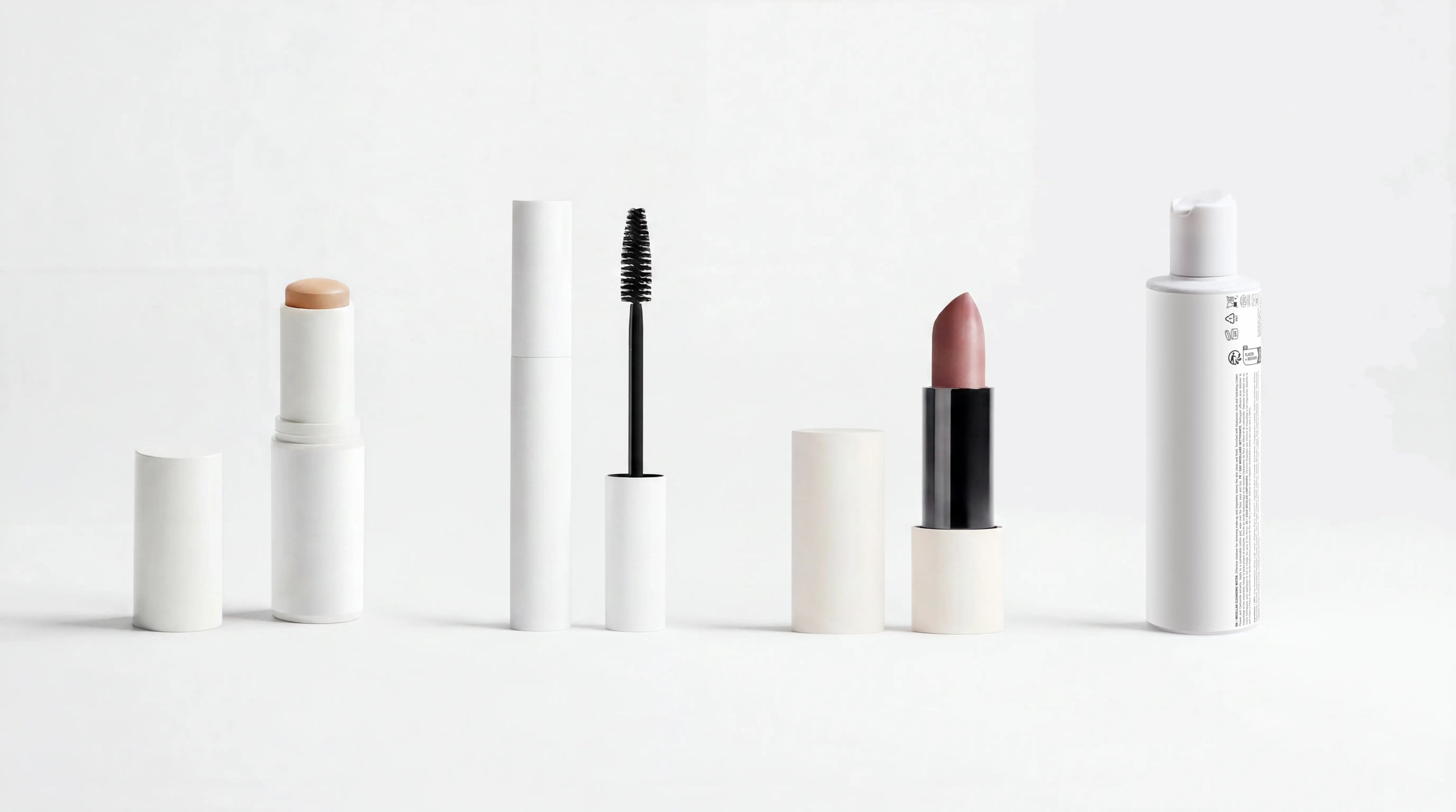ARNEUX READY organic makeup routine, BLEND CC cream, DEFINE mascara, MATTE lipstick and BARE micellar water