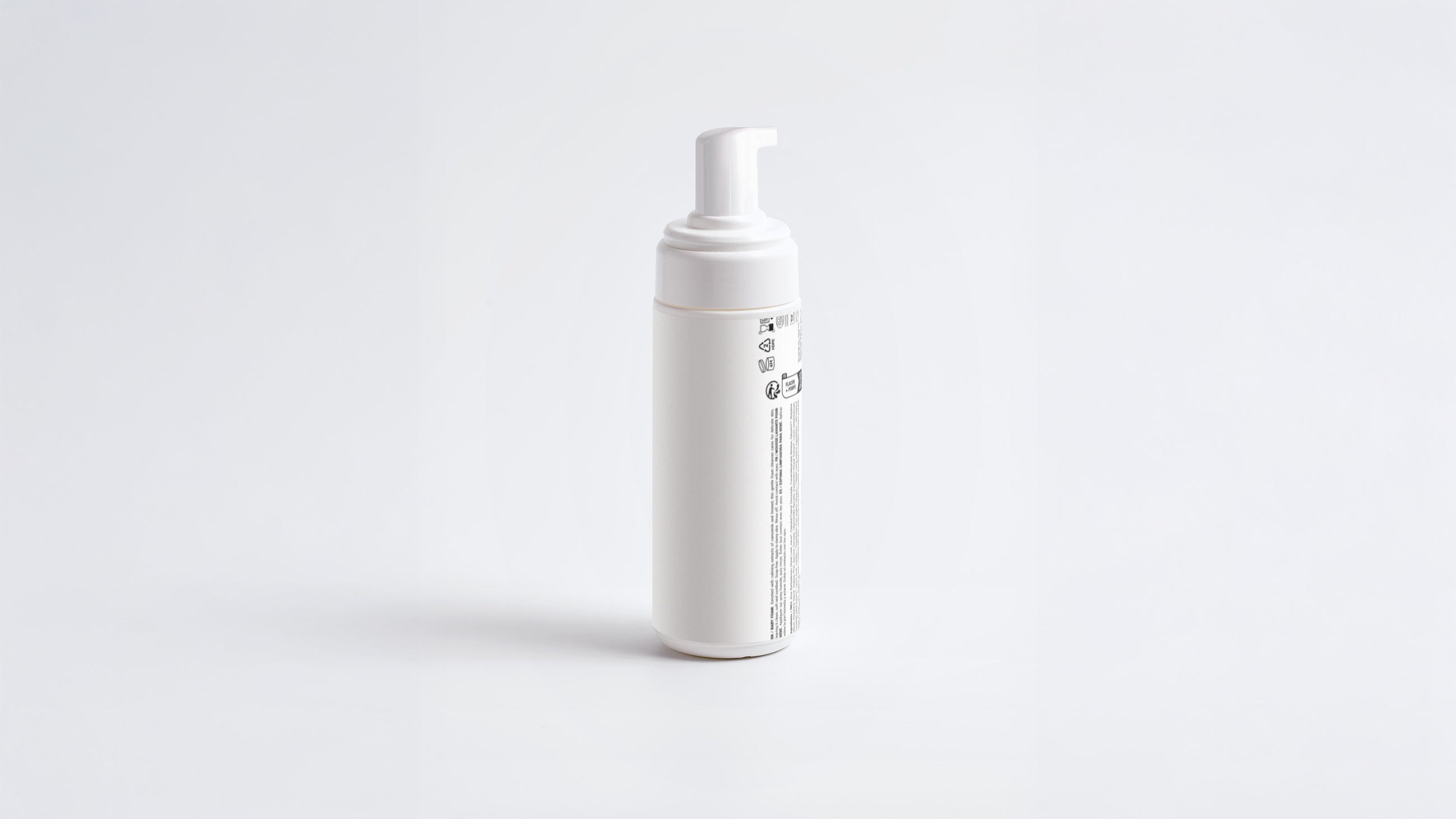 CLOUD foaming baby wash pump bottle back label and side view on white background