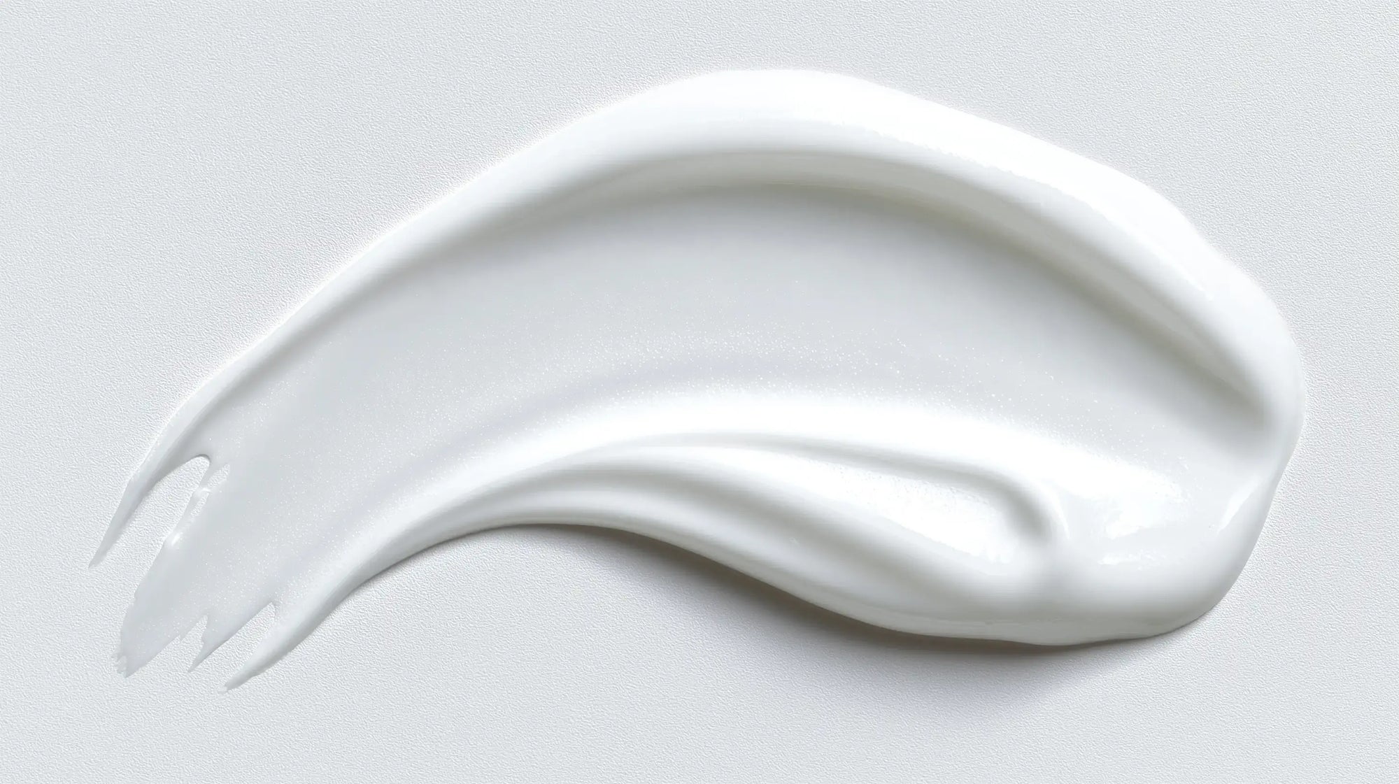 Keratin volume boost conditioner smooth white cream texture swatch, lightweight detangling consistency