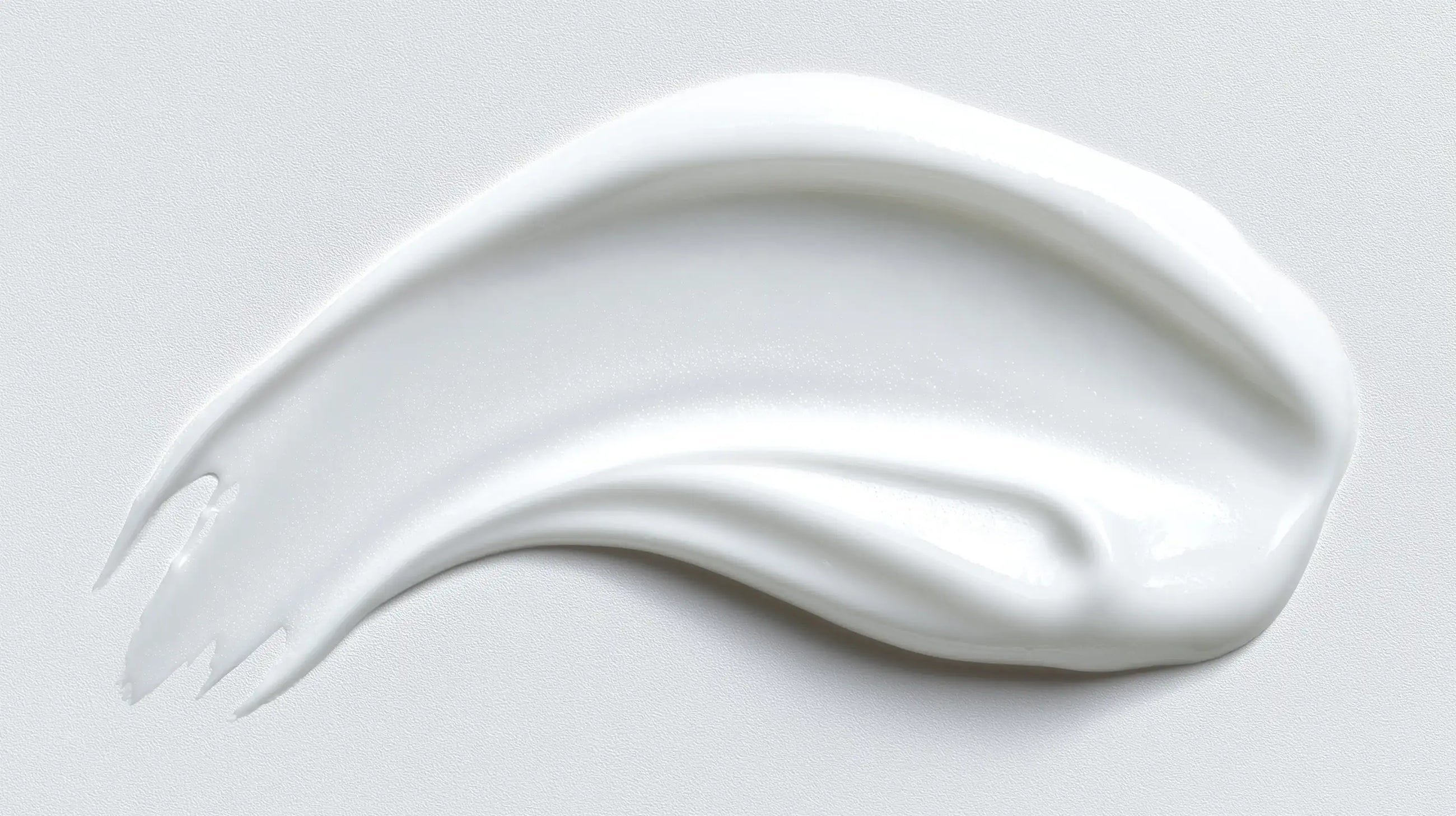 Keratin volume boost conditioner smooth white cream texture swatch, lightweight detangling consistency